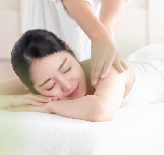 身体だけでなく、心まで整える施術を